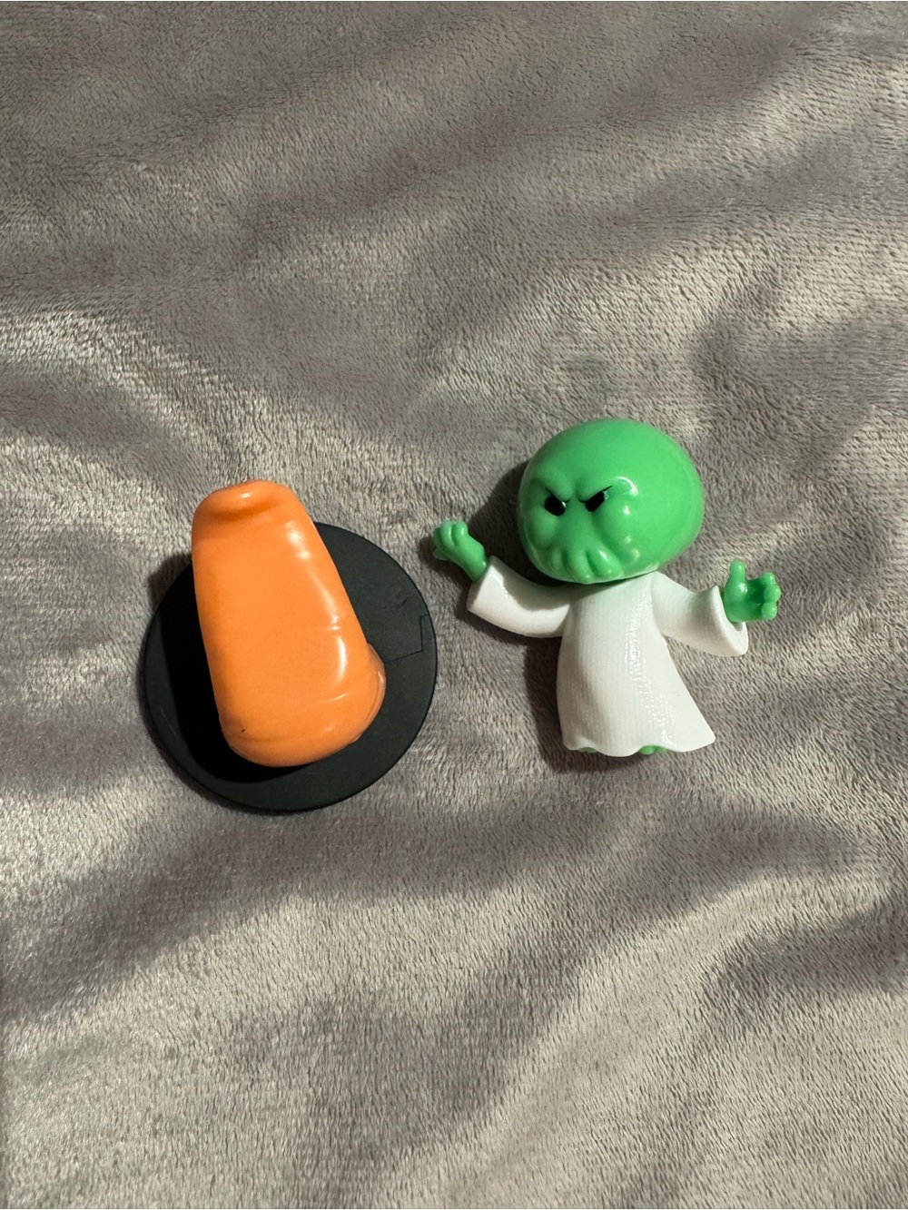 GOOMI- Wendy’s Kids Meal Minions & Monsters toy